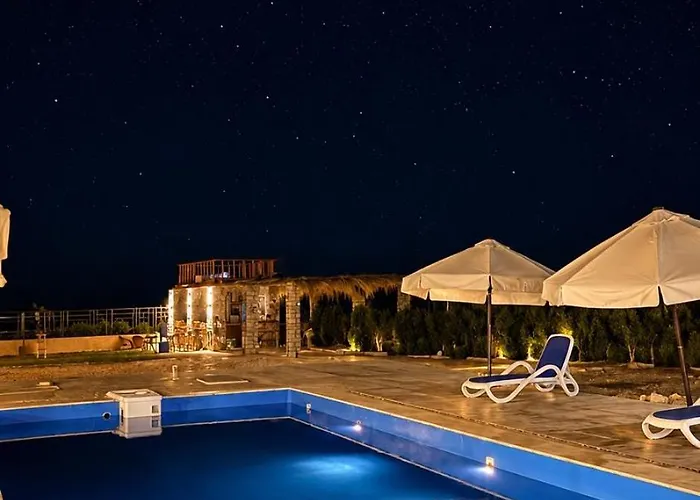 House Camp Resort *